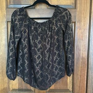 Rock & Republic Off The Shoulder Black & Gold Top, XS